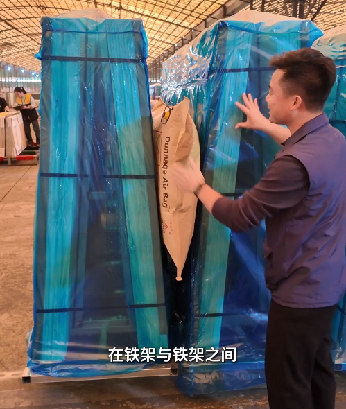sintered stone packing with air bag