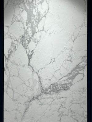 MESCUBAI WHITE-22A