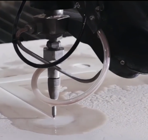 How to cut sintered stone slab with professional cutting machine