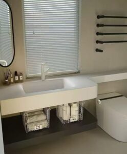 BJS sintered stone slab display for UAE shower wall design